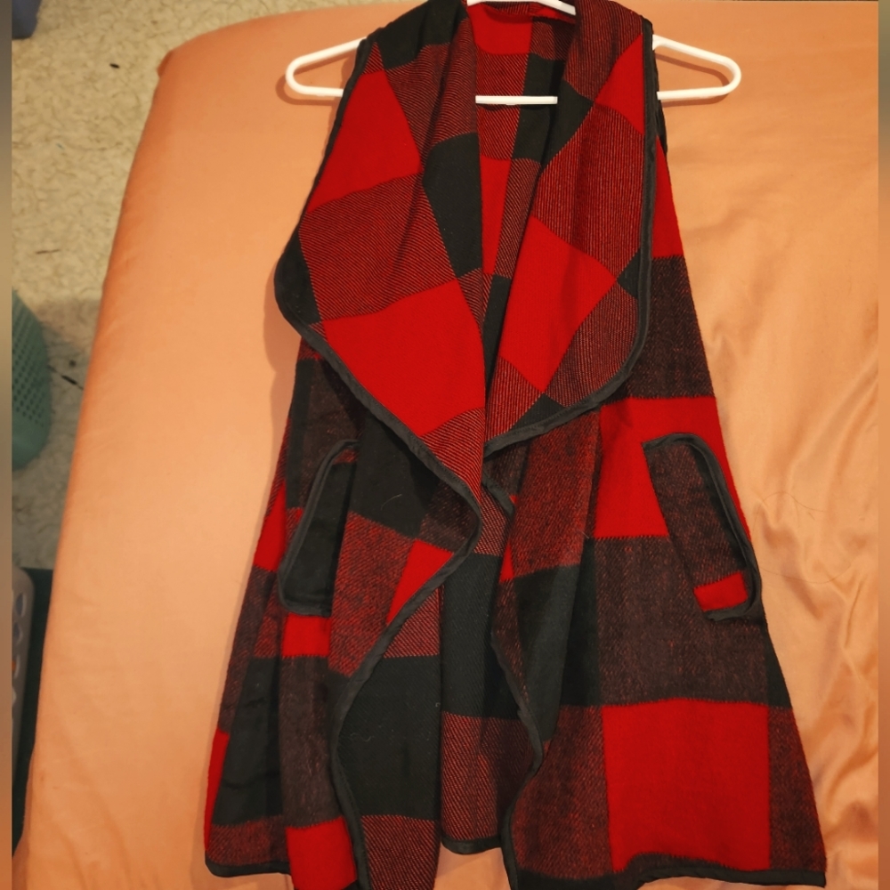 Red plaid drape vest XXL